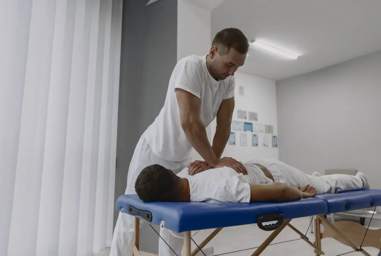 Zdjęcie Fizjoterapia: Jakie przedmioty na maturze zapewnią Ci sukces?