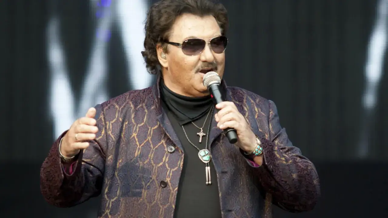 Zdjęcie Kto śpiewa zawsze tam gdzie ty? Poznaj Krzysztofa Krawczyka i jego hit