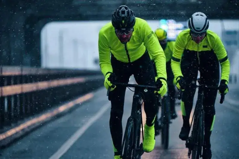 Ubieranie na cebulkę rower