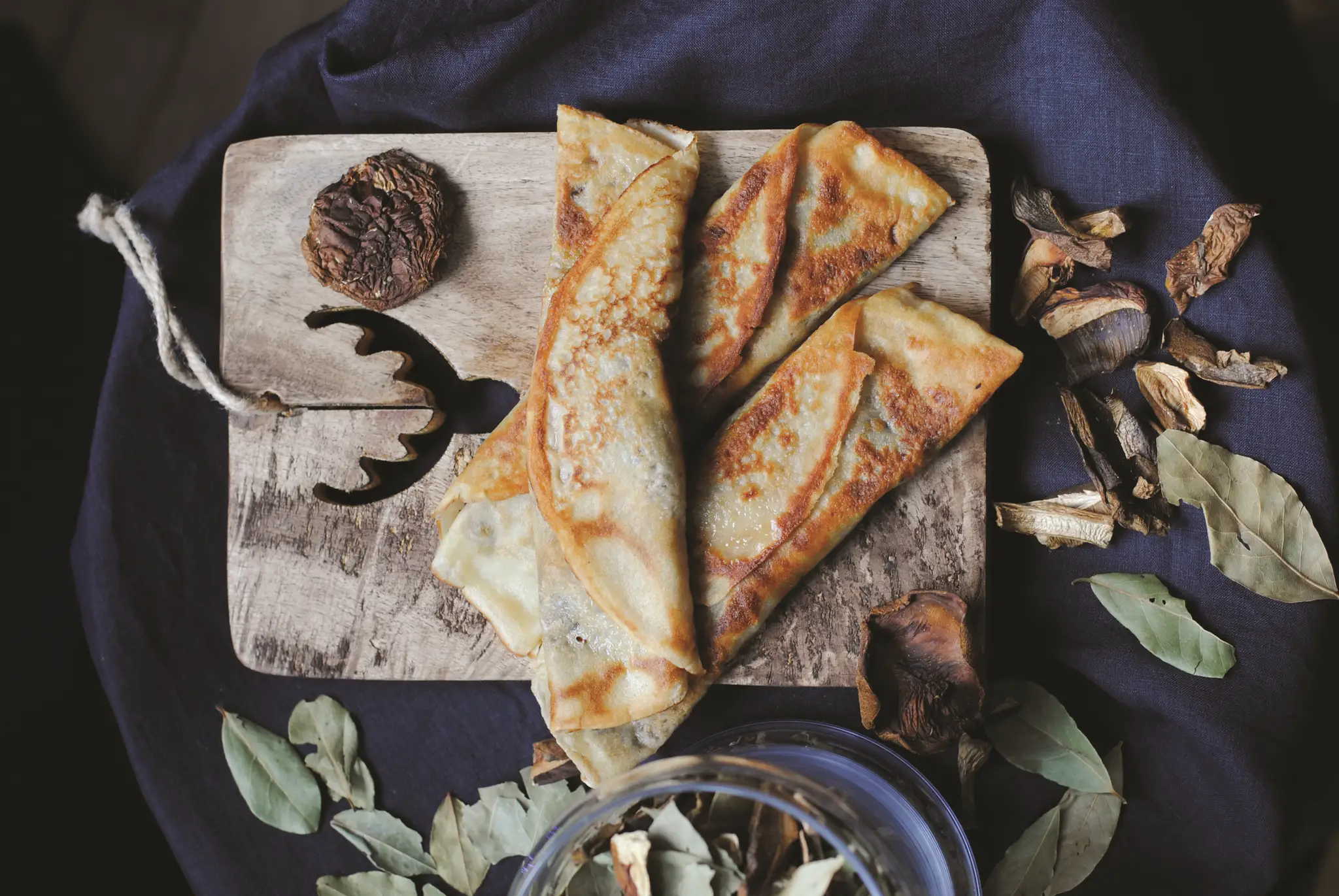 Naleśniki z serem na słodko z owocami