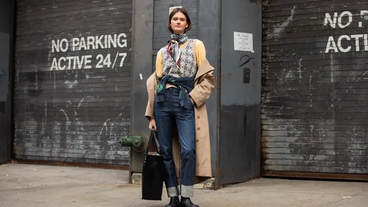 Szerokie spodnie z mankietami damskie