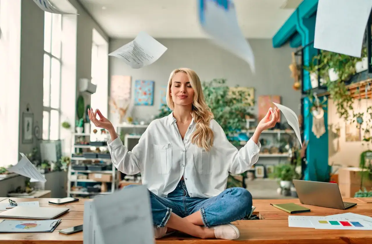 work-life balance, osoba relaksująca się po pracy