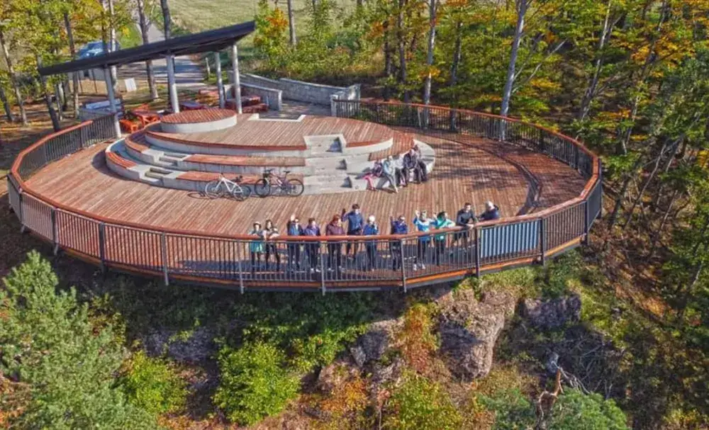 Taras widokowy G&oacute;ra Guzowata Zalew Radkowski