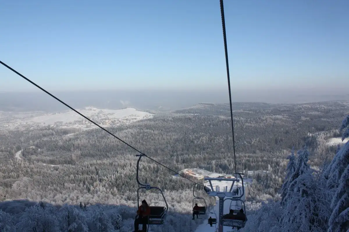 Dzikowiec Bogusz&oacute;w-Gorce trasy wyciągi
