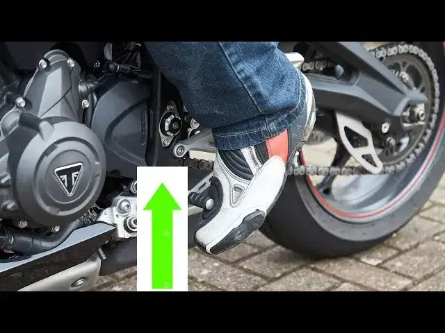 Zdjęcie Jak bezpiecznie zmieniać biegi bez sprzęgła? Uwaga na ryzyko uszkodzenia skrzyni