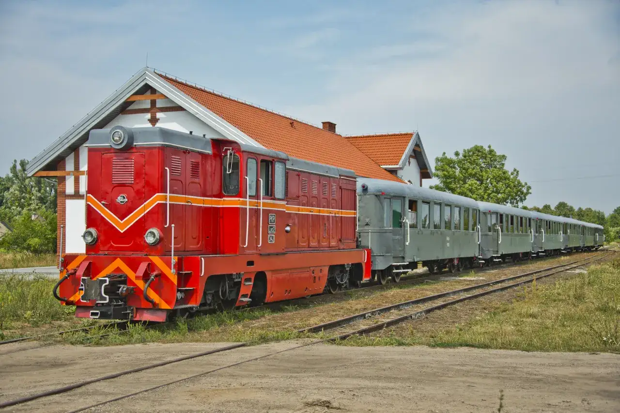 kolejka wąskotorowa Polska nostalgia