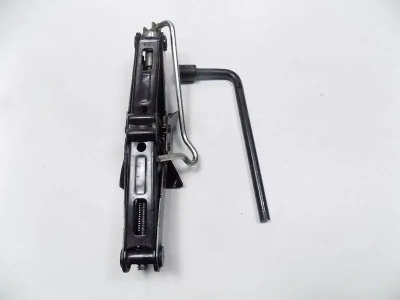 Citroen Berlingo punkty podparcia lewarka