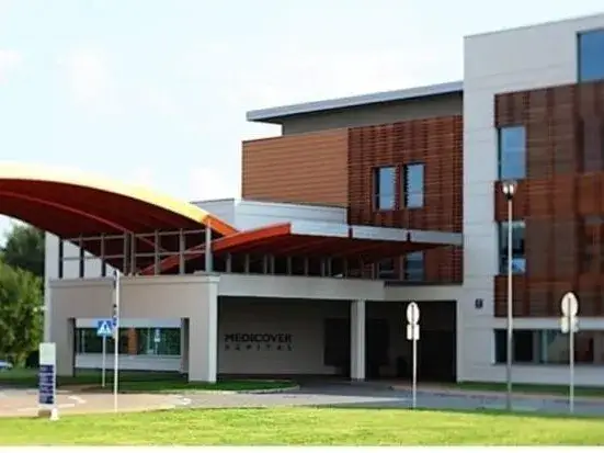 Szpital Medicover Wilan&oacute;w wejście