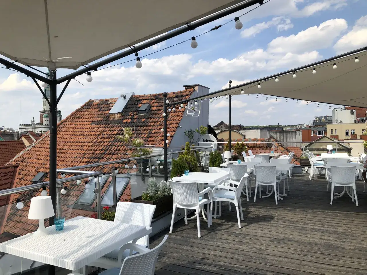 Zdjęcie Najlepsze miejsca na drinka w Poznaniu: 6 barów, które musisz znać