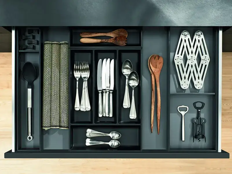 Zdjęcie Magnes do szuflad: Prosty spos&oacute;b na porządek w kuchni?