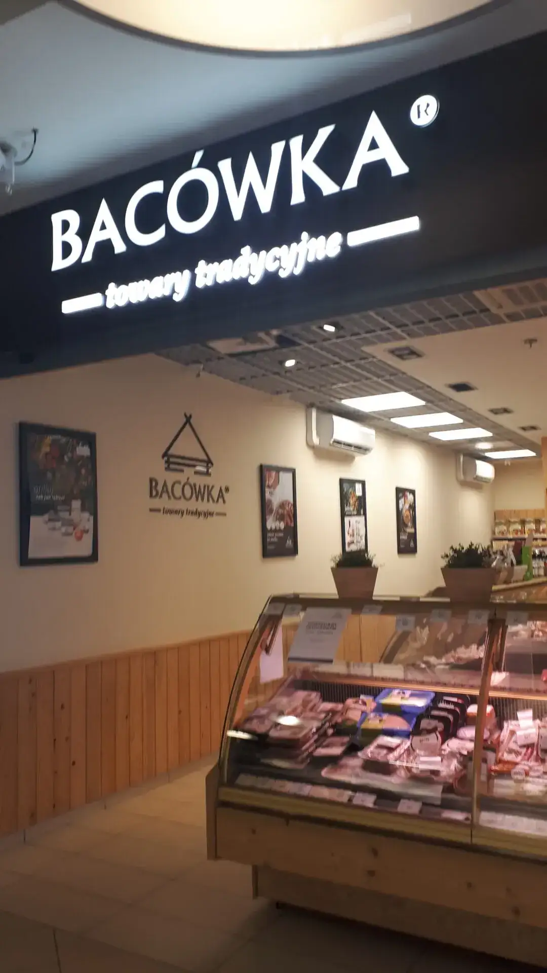 Zdjęcie Bacówka Wrocław - Sprawdź lokalizacje, godziny otwarcia i produkty