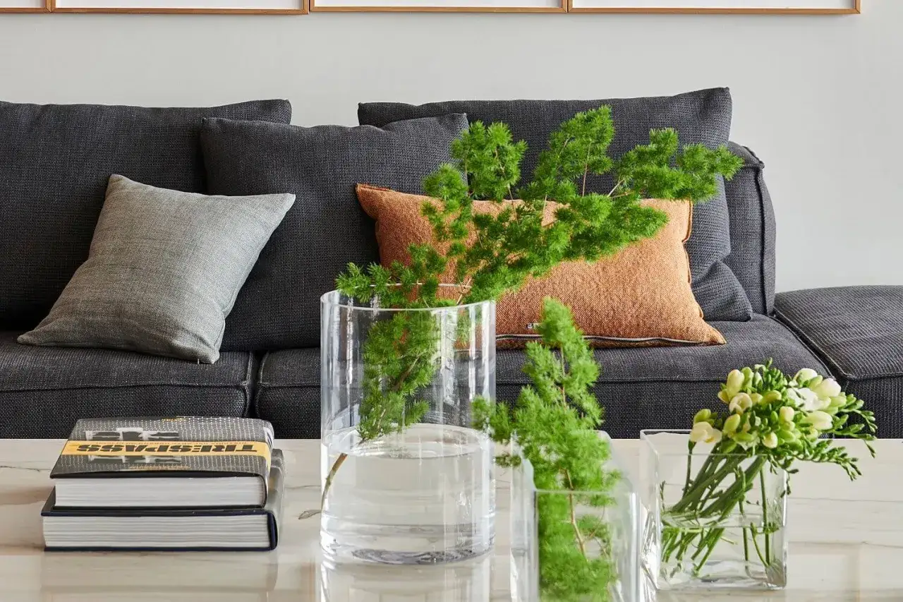 Zdjęcie Mesa centro salón: Guía para elegir, decorar y evitar errores