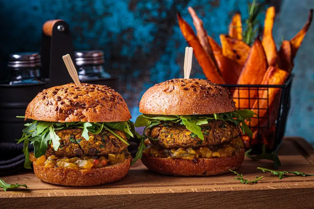 burger fast food vs domowy