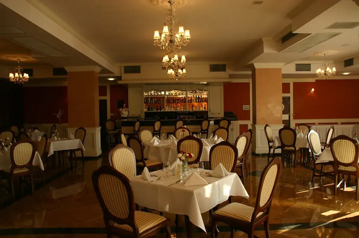 Supraśl restauracje wnętrza kuchnia regionalna