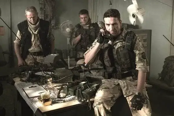 kadr z polskiego filmu wojennego Karbala