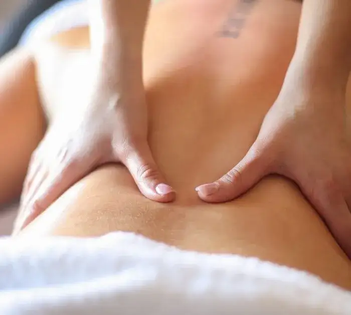 Masaż tkanek głębokich a klasyczny r&oacute;żnice