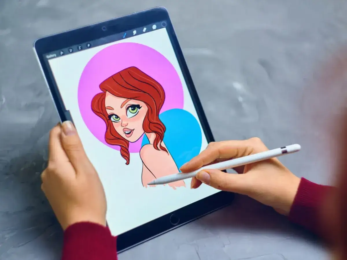 Rysowanie portretu na tablecie. Zastanawiasz się, jakie aplikacje na tablet wybrać do cyfrowego malowania?