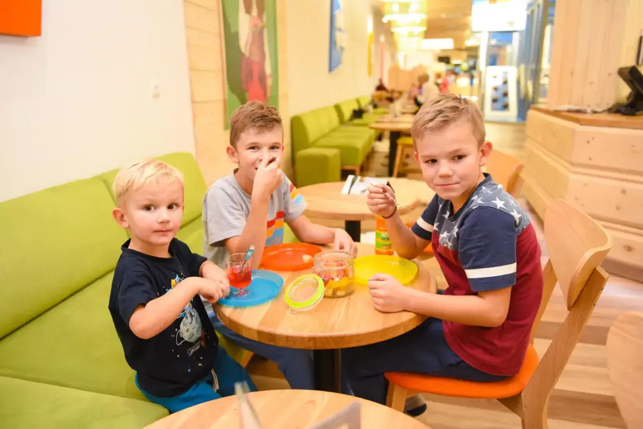 restauracja zakopane dla dzieci kącik zabaw