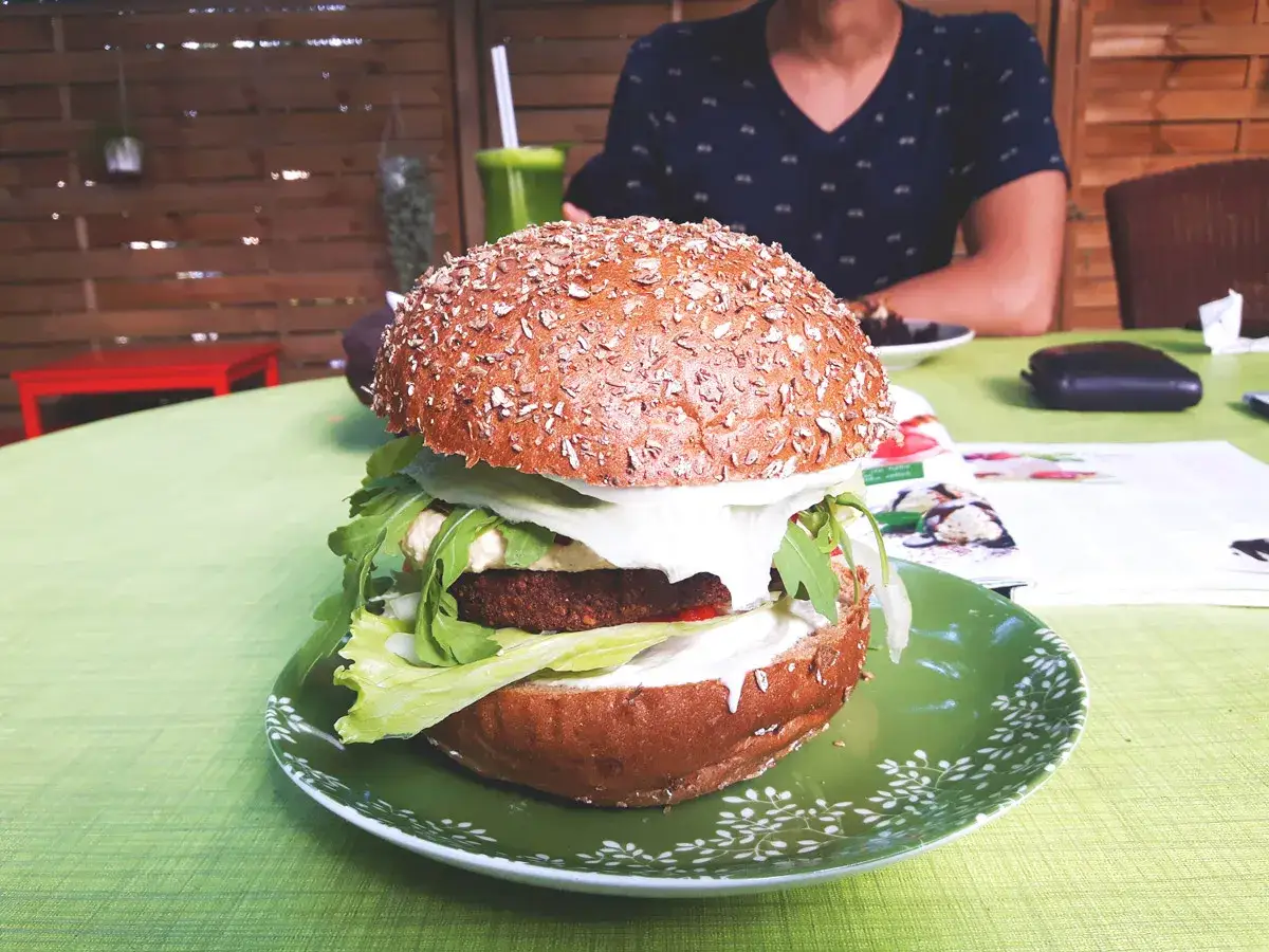 Wegańskie jedzenie Poznań, wegańskie burgery