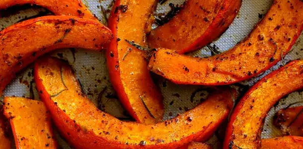 pieczona dynia kawałki