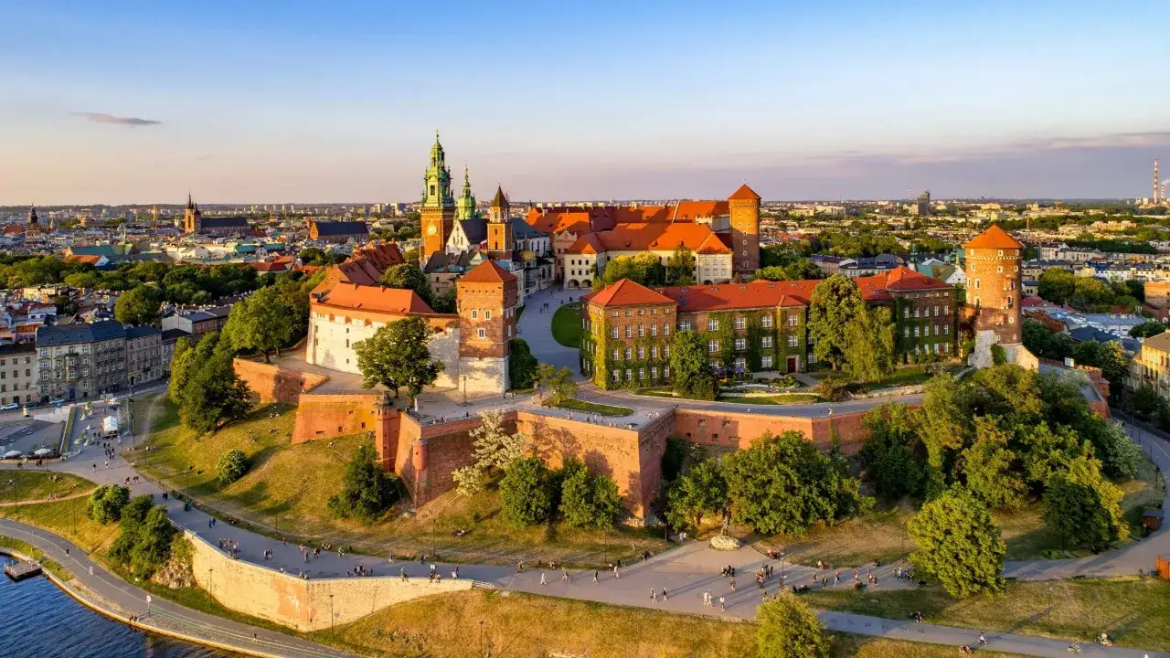Wawel zamek katedra smok wawelski