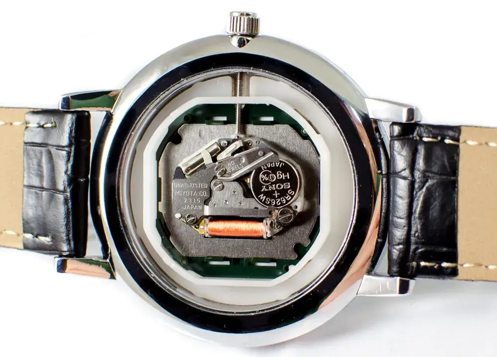 zegarek z mechanizmem kwarcowym ISA