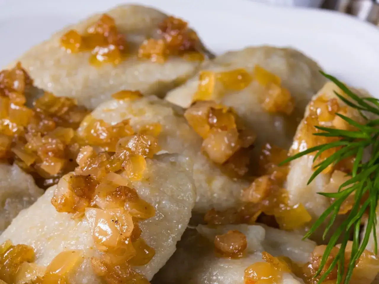 różne rodzaje klusek polskich