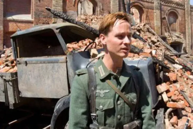 Kadr z filmu historycznego o II wojnie światowej