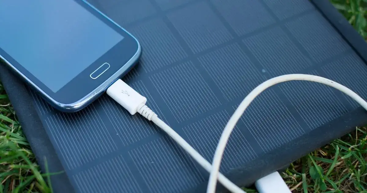 Zdjęcie Czy solar turystyczny sprawdza się w podróży? Test praktyczny 2025