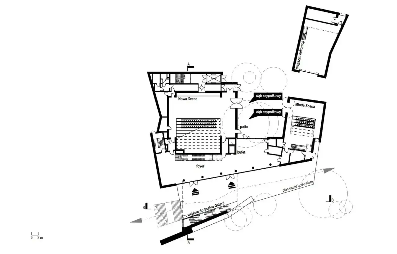 Plan architektoniczny teatru z widocznym foyer, scenami, patio i bufetem. To serce teatru, gdzie widzowie mogą się spotkać przed spektaklem.