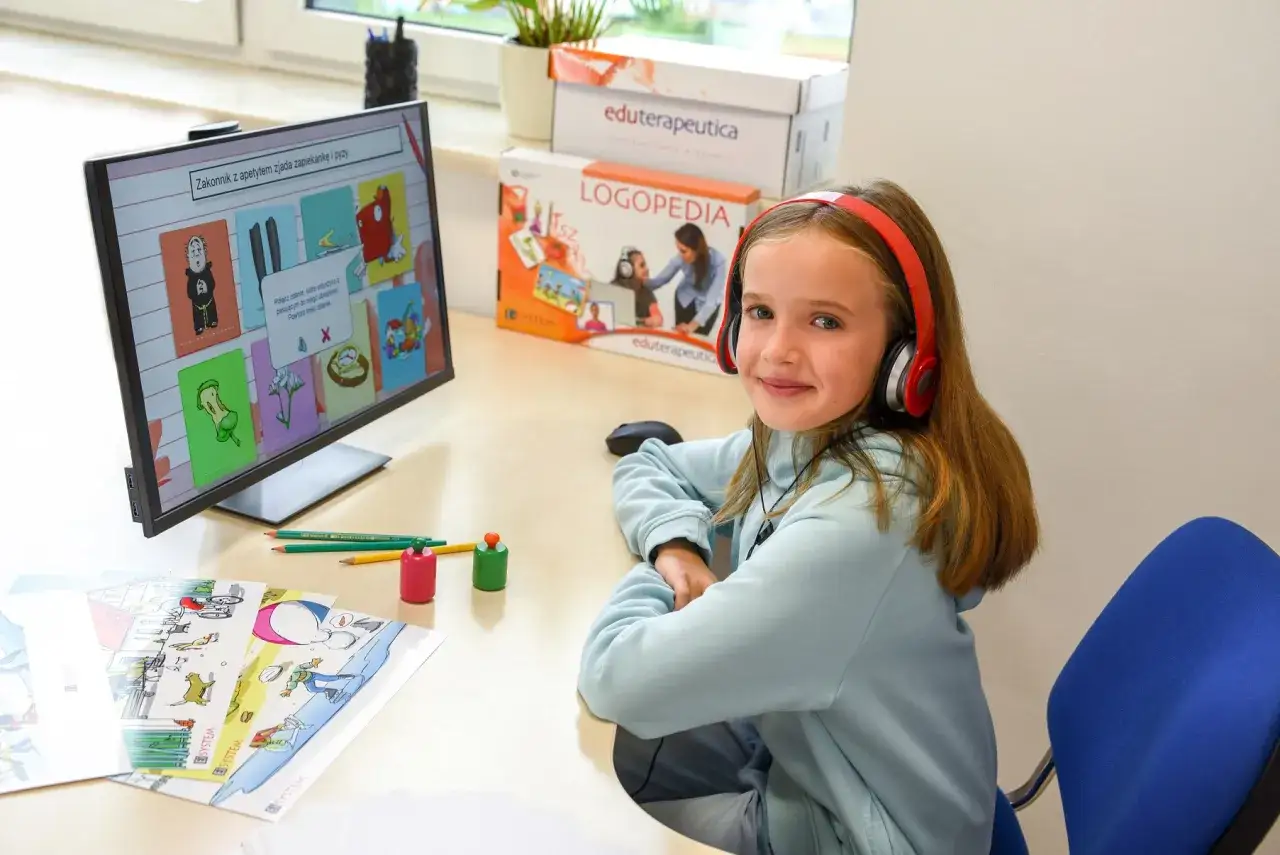 logopeda dziecko autyzm terapia komunikacja