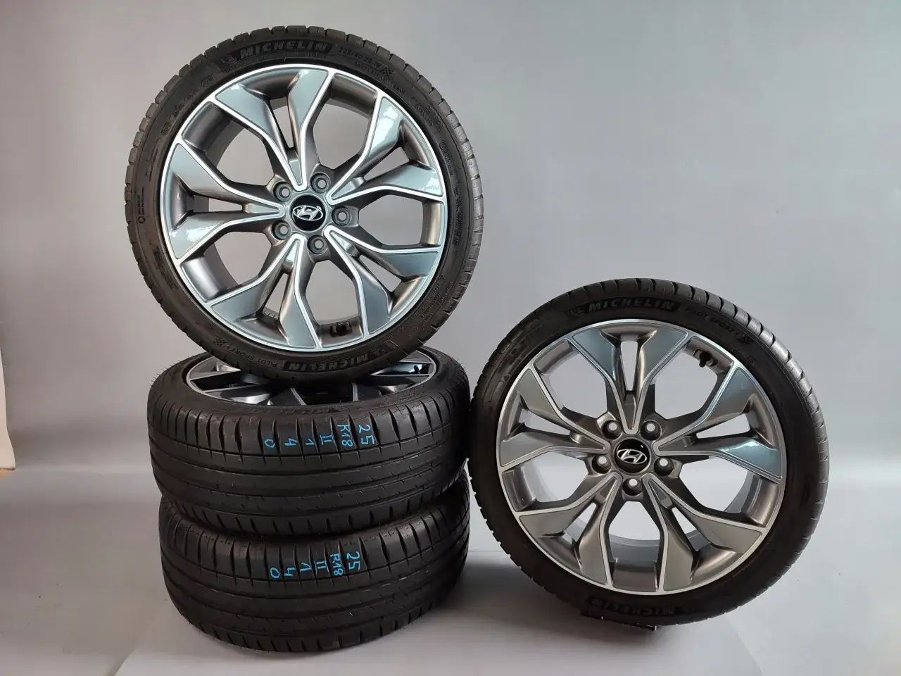 Zdjęcie Jakie felgi do hyundai i30 ii? Odkryj idealne opcje i wymiary