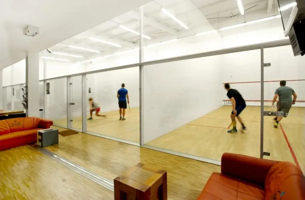 Zdjęcie Squash arena w Katowicach - poznaj ceny, godziny otwarcia i usługi