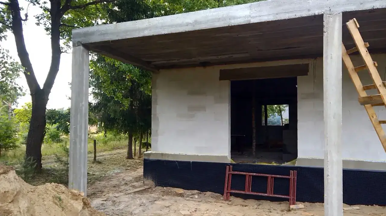 Zdjęcie Kiedy rozszalować strop? Czas i czynniki wpływające na proces