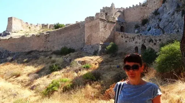Zdjęcie Korynt atrakcje: Odkryj niezapomniane miejsca i historie w Grecji