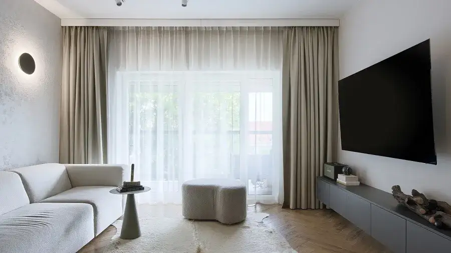 Zdjęcie Jakie firanki do okna tarasowego - idealne rozwiązania na każdą porę roku