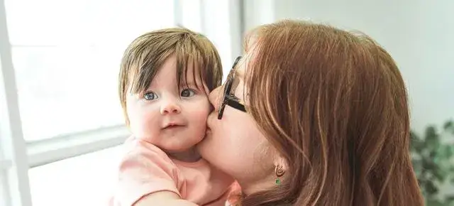 Zdjęcie Jak obliczyć, czy przysługuje zasiłek wychowawczy - kluczowe informacje