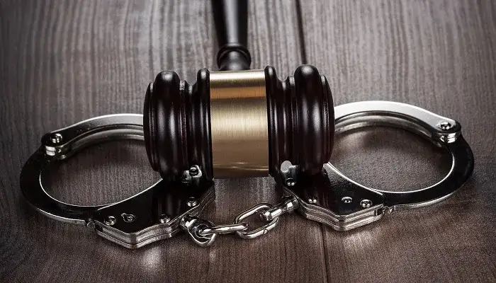 Zdjęcie Kiedy wyrok w zawieszeniu kończy się? Sprawdź ważne informacje