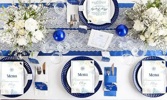 Zdjęcie Kolory na Komunię: Inspiracje i Trendy dla Niezapomnianego Przyjęcia