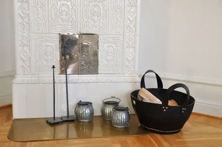 Zdjęcie Ile kosztuje budowa pieca kaflowego? Poznaj ceny i czynniki