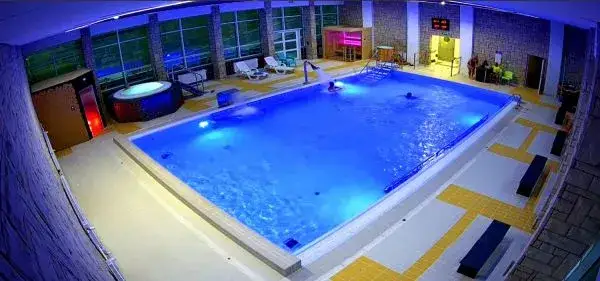 Zdjęcie Sanatoria w Iwoniczu-Zdroju z basenem – relaks i rehabilitacja w jednym