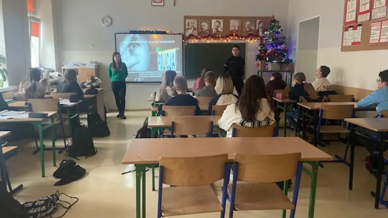 dyrektor szkoły odpowiedzialność prawna