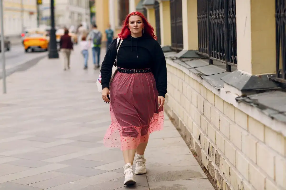 stylizacje spódnic plus size