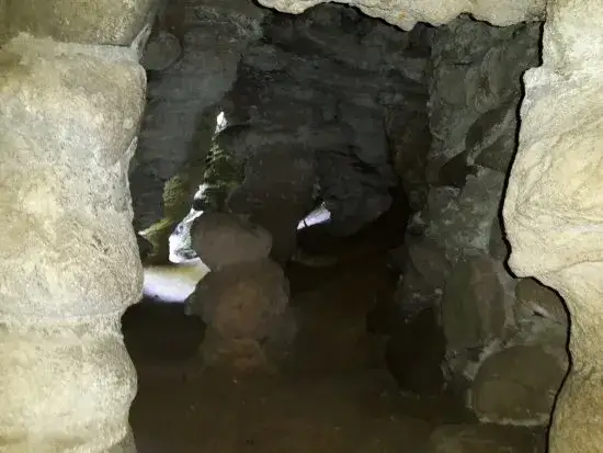 Groty Mechowskie wnętrze
