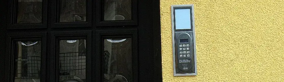 koszt zmiany kodu domofonu cennik