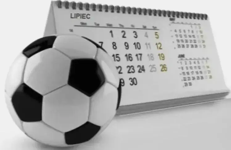 Ekstraklasa piłka nożna kalendarz