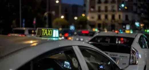 Zdjęcie Ile kosztuje taksówka za km w Polsce? Ceny w różnych miastach