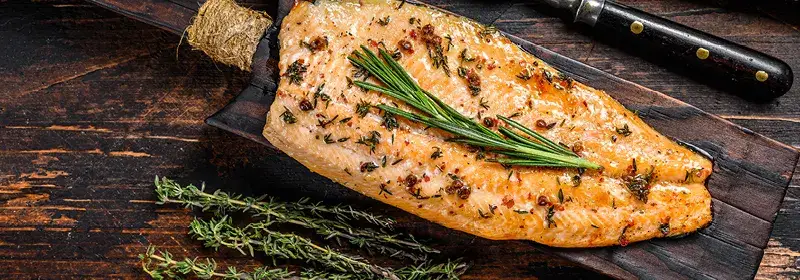 Różne gatunki ryb słodkowodnych biorących na ciasto