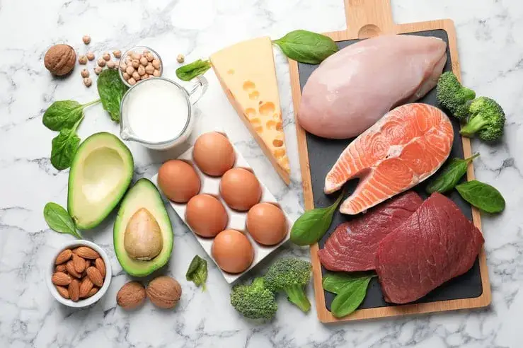 Zdrowa dieta dla paznokci, produkty bogate w biotynę i cynk