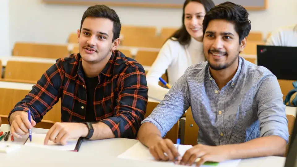 Zdjęcie Studium Generale Uni Mannheim: Odkryj różnorodne kursy i szkolenia